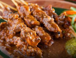 Ini Dia Asal usul Sate, Makanan Khas Indonesia