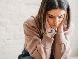 Kebiasaan Sehari-hari yang Bisa Menghancurkan Hidup Kamu