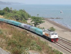 Unik! Inilah Pesona Pantai Jodoh di  Batang