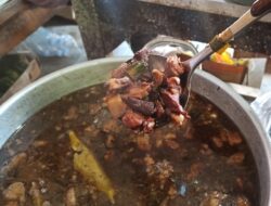 Pindang Tetel, Si Coklat Gurih Khas Pekalongan