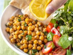 10 Rekomendasi Makanan Pengganti Nasi yang Enak dan Sehat