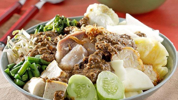 Kuliner berbumbu kacang