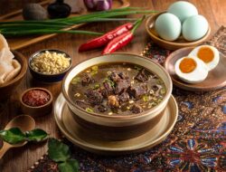 Mengenal Asal Usul dan Fakta Menarik dari Rawon