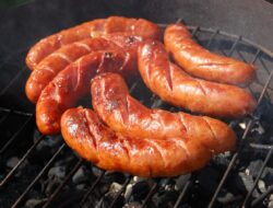 8 Resep Olahan Sosis : Lezat, Mudah, dan Kreatif