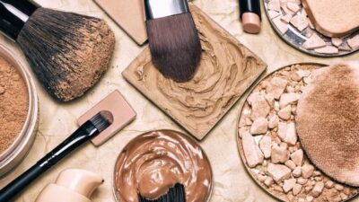 Tips Mengenali dan Menghindari Makeup Kadaluwarsa yang Berbahaya