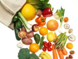 Catat! Sayur dan Buah yang Aman bagi Penderita GERD