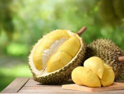 10 Efek Samping Durian, Bisa Sebabkan Penyakit Jantung?