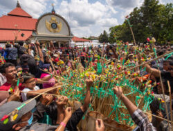 Mengulik 7 Tradisi di Jawa Tengah yang Masih Lestari