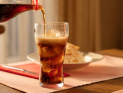 Asam Lambung? Hindari Minuman Ini Selama Puasa!