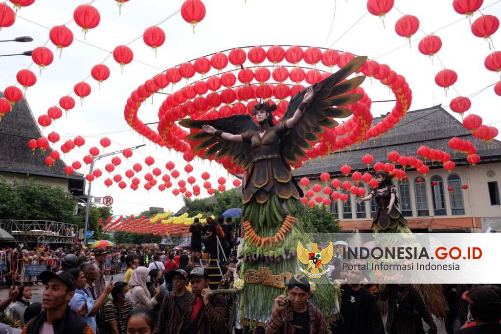 Harmoni Budaya Jawa-Tionghoa dalam Tradisi Grebeg Sudiro