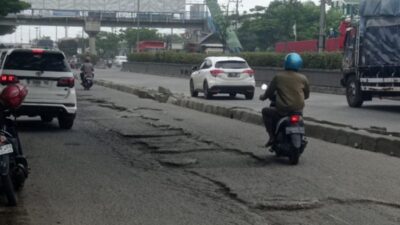 Fenomena Jalan Rusak Jateng : Populer dan Nggak Bikin Heran