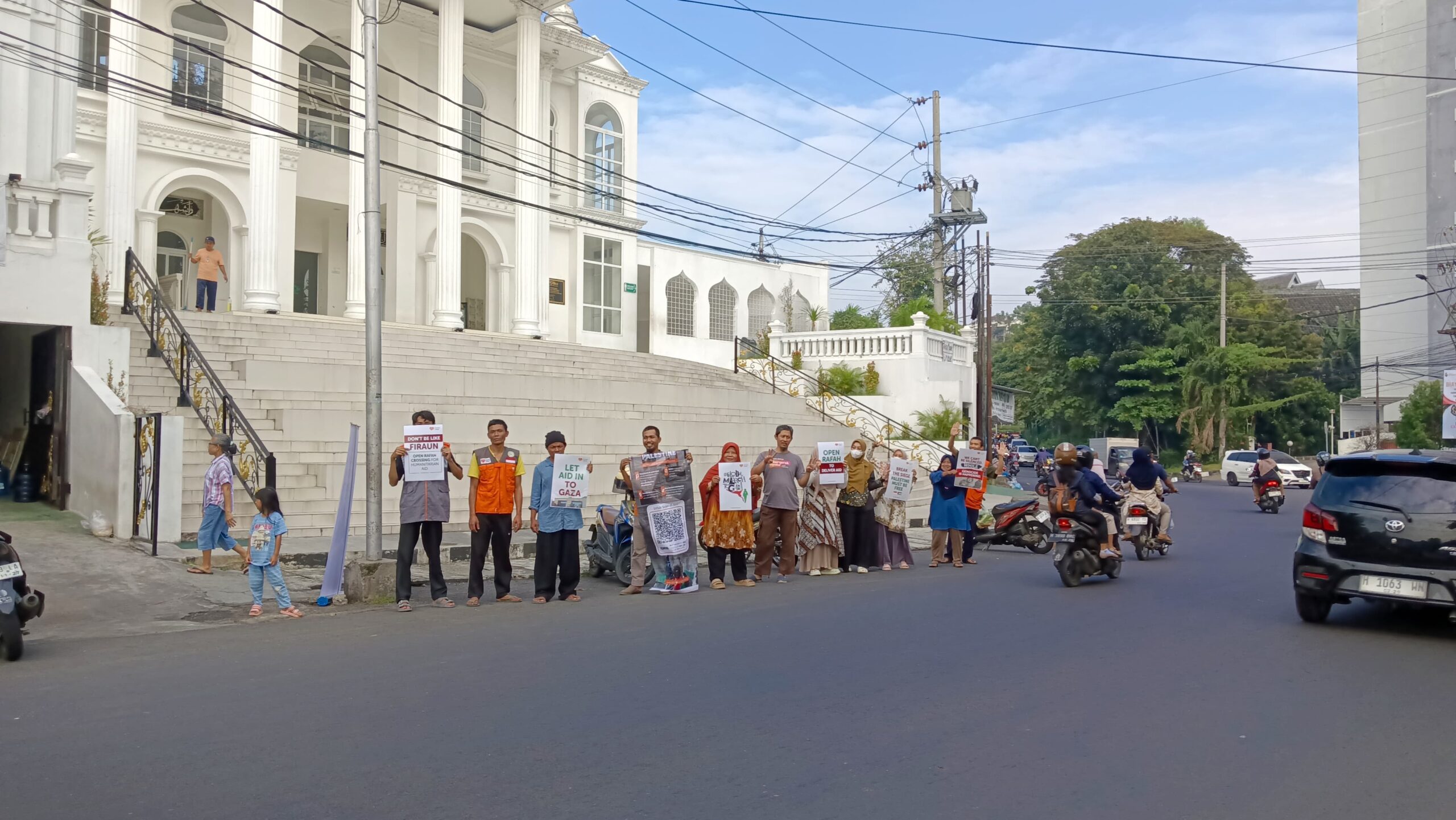 Rumah Zakat gelar aksi