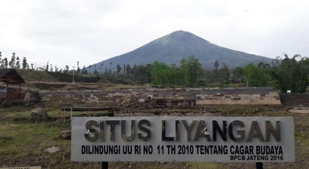 Situs Liyangan: Kota Kuno yang Terkubur Erupsi Gunung Sindoro