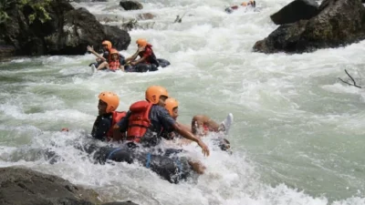 river tubing Sendangdalem