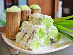 Uniknya Putu Bambu Jawa, Kuliner Tradisional Pembangkit Nostalgia
