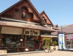 Pasar Barang Antik Solo Jadi yang Terbesar di Indonesia