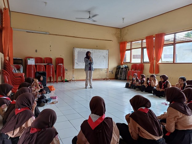 Fakultas Kedokteran UNNES Kerjasama Bentuk Peer Educator Siaga Bencana