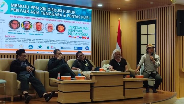 Alumnus UNNES Lolos Kurasi Puisi Pertemuan Penyair Nusantara XIII