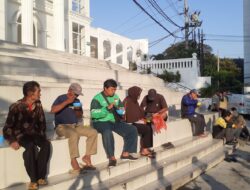 Jumat Berkah, Rumah Zakat Bagikan Ratusan Porsi Soto Bergizi