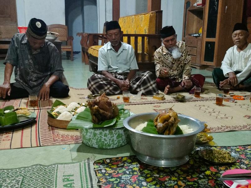 Filosofi Nasi Uduk dalam Tradisi Selamatan Jawa