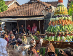Tradisi Maulid: Gotong Royong dalam Ampyang Maulid Kudus