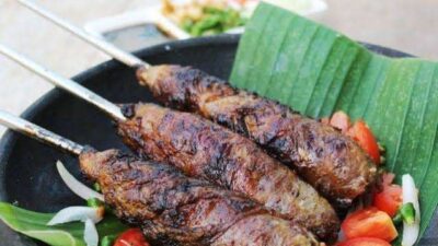 Sate Buntel Solo: Sensasi Daging Giling yang Bikin Nagih