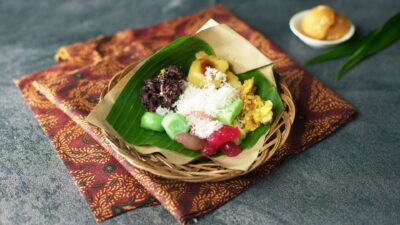 Kuliner Solo: Ragam Warna dan Rasa dalam Seporsi Lenjongan