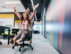 10 Cara Sederhana Mengatasi Stres Saat Bekerja