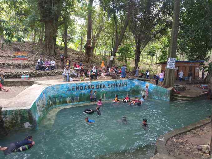 Seru-Seruan di Wisata Healing Grobogan: Sendang Goa Sinawah