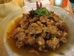 Gecok Ganthong: Kuliner Tegal yang Kian Menghilang