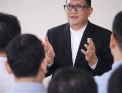 Bedah Makna Tembang Mijil: Etika Ilmuwan dan Pemimpin