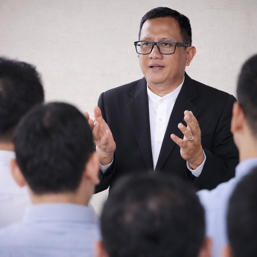 Bedah Makna Tembang Mijil: Etika Ilmuwan dan Pemimpin