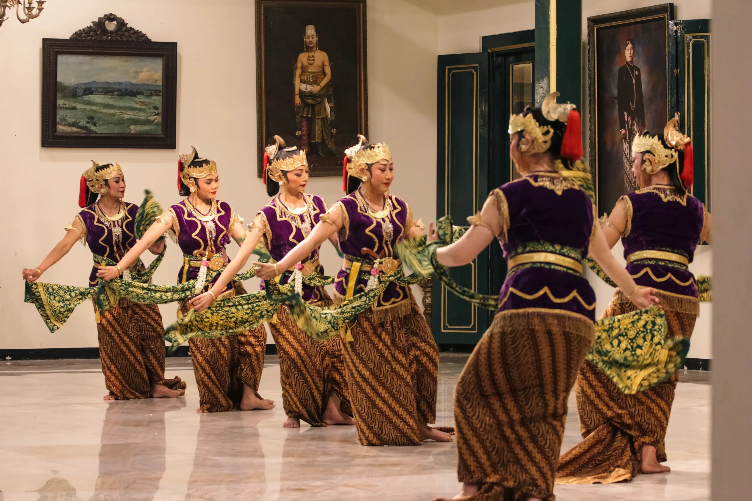 Ritual dan Simbolisme dalam Tari Bedhaya Ketawang Surakarta