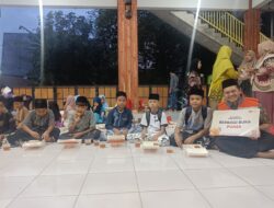 Rumah Zakat Bagikan 100 Paket Buka Puasa bagi Santri Ponpes Al Fadhilah Semarang