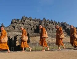 Mengenal Ritual Keagamaan di Candi Borobudur