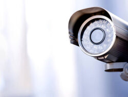 Mendalami Makna Filosofis Gusti Allah Mboten Sare