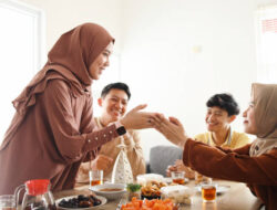 Nyadran Lebaran di Tegal: Tradisi Silaturahmi ke Rumah Sesepuh