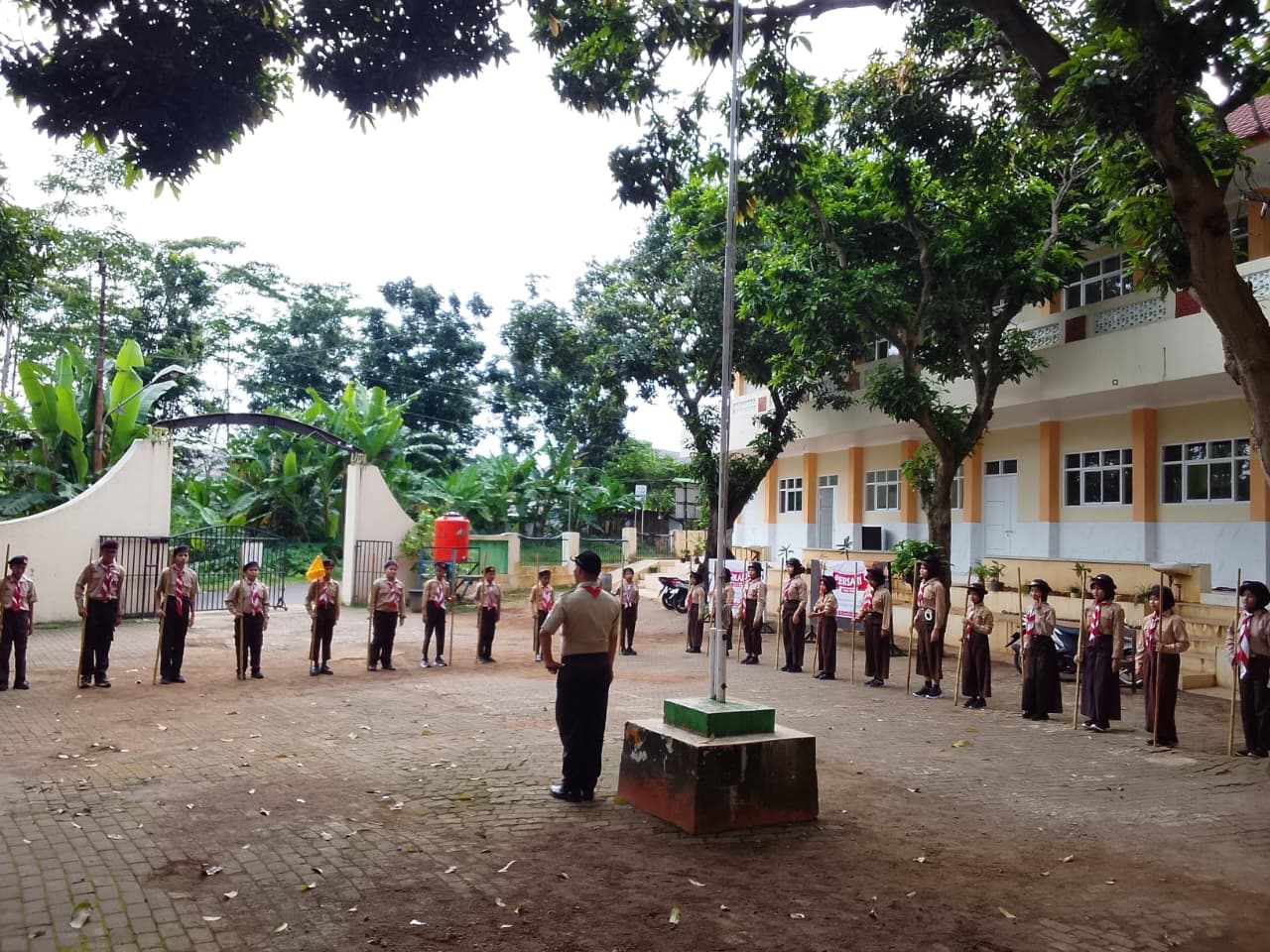 sdn srondol kulon 03