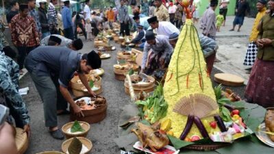 Tradisi Masyarakat Jawa Saat Idul Adha: Perayaan dan Syukur