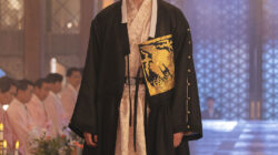 Penghapusan Monarki Konstitusi dalam Drama Perfect Crown