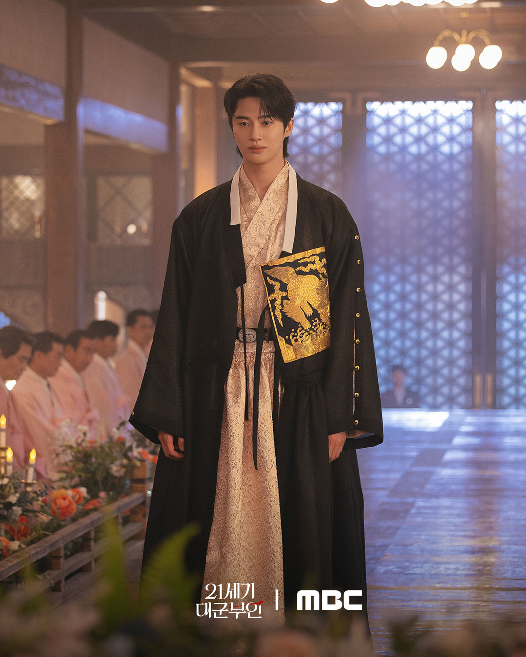 Penghapusan Monarki Konstitusi dalam Drama Perfect Crown