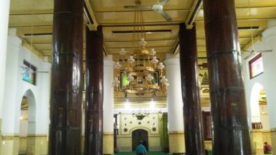 Mengulik Simbol Persatuan Umat Lewat Soko Tatal Masjid Agung Demak
