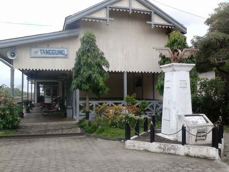 Sejarah Stasiun Tanggung: Tertua dalam Perkerataapian Indonesia