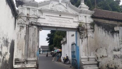 Baluwarti Solo, Kampung Bersejarah di Balik Benteng Keraton