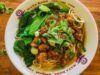 Kenapa Wonogiri Terkenal dengan Mi Ayam dan Bakso?