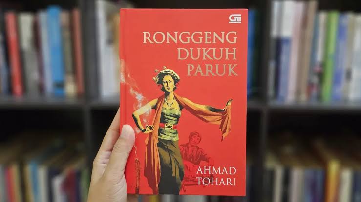 Cermin Perempuan dalam Ronggeng Dukuh Paruk
