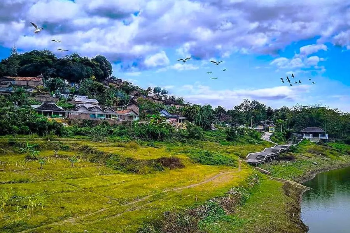 Tempat di Jawa Tengah Ini Punya Citra Serupa dengan Gunung Kawi