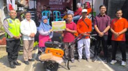 Peringati Kemerdekaan, DPRD Jateng Ida Nurul Farida Fasilitasi Alat Pertanian untuk Petani Noborejo