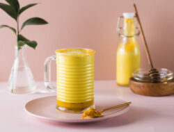 Resep Turmeric Latte, Rebranding Jamu Tradisional untuk Kalangan Milenial