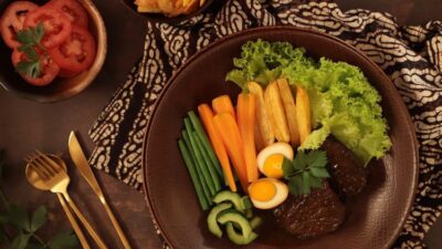 Menyusuri Jejak Diplomasi Jawa dan Belanda di Hidangan Selat Solo